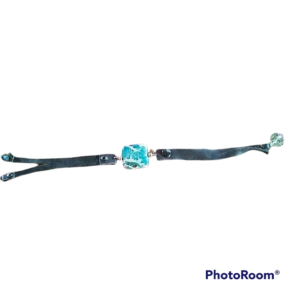 unidentif Accessories - Leather Book Marker Page Holder Bible Magazine Place Stone and Jewels NWOT